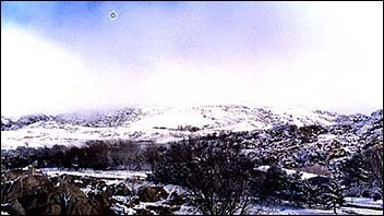 Paisaje nevado, vista del galpn.