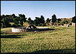 Vista de la fuente en el parque.